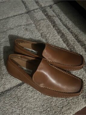 Steve Madden Tan Brown Leather Slip-On Loafers